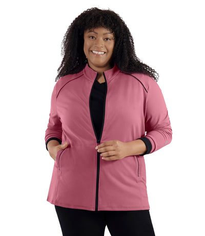 JunoActive's Plus size model wearing JunoStretch Mock Neck Jacket in Warm Mauve with black accents. Model is facing front.