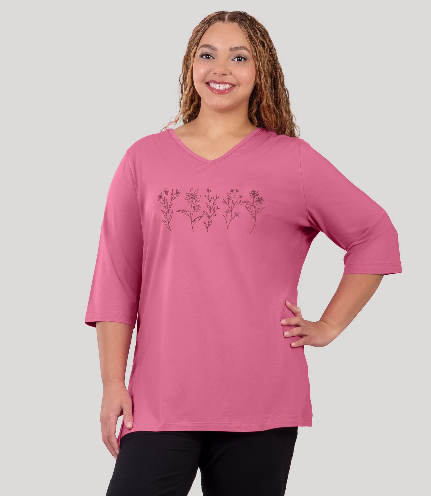 Designer Graphic 3/4 Sleeve V-Neck Tunic Flowers | JunoActive plus